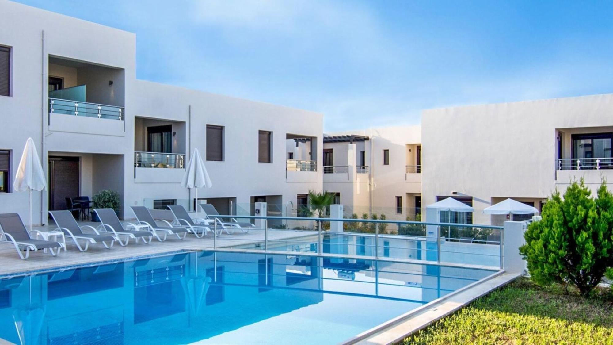 Carisa Suites And Apartments Máleme Kültér fotó